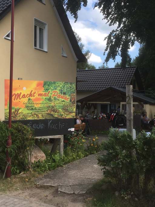 2, Schulstraße, Schlößchen, Hartmannsdorf, Spreenhagen, Oder-Spree, Brandenburg, 15528, Germany