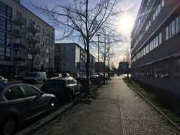 Hannah-Arendt- Gymnasium, Elfriede-Kuhr-Straße, Gartenstadt Rudow – Frauenviertel, Rudow, Neukölln, Berlin, 12355, Germany