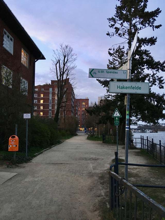 Feuerwache Spandau-Nord Brandinspektion, Triftstraße, Spandau, Berlin, 13585, Germany Feuerwache Spandau-Nord Brandinspektion, Triftstraße, Spandau, Berlin, 13585, Germany